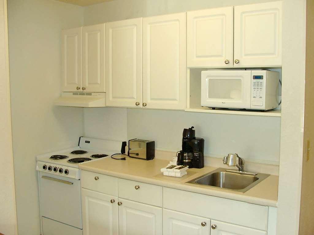 Suburban Studios Columbus East Zimmer foto